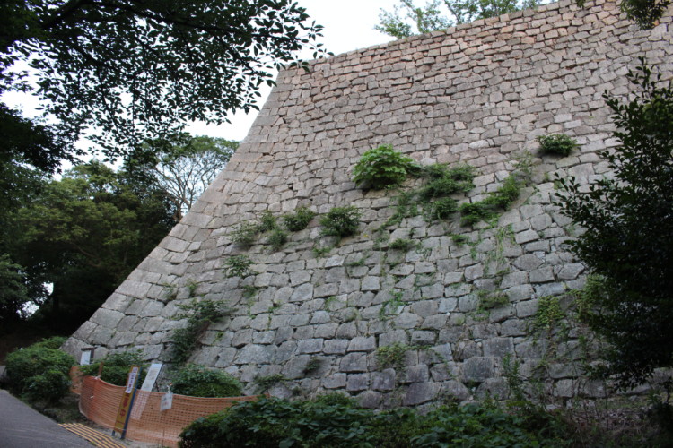 丸亀城