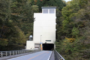 ほんとに心霊スポット？！日光と足尾を繋ぐ日足トンネルを眺めて