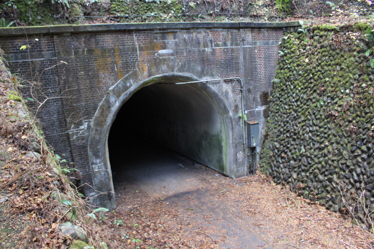 小峰トンネル