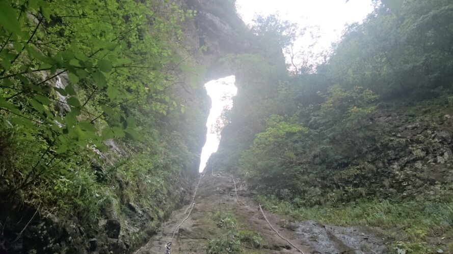 妙義山の石門めぐり