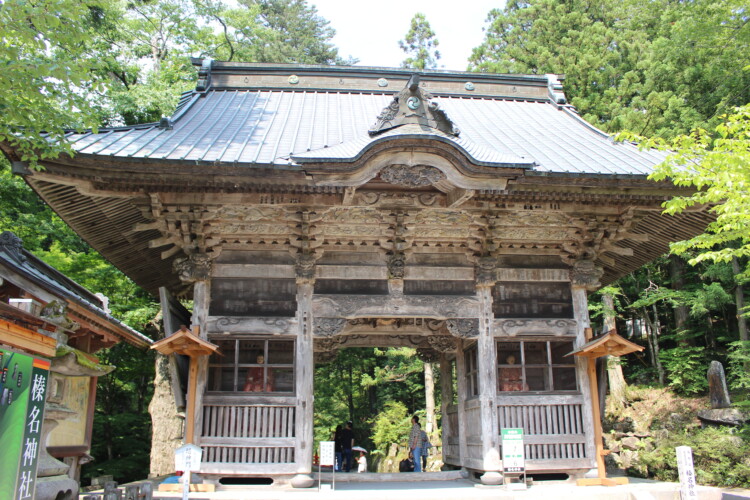 榛名神社
