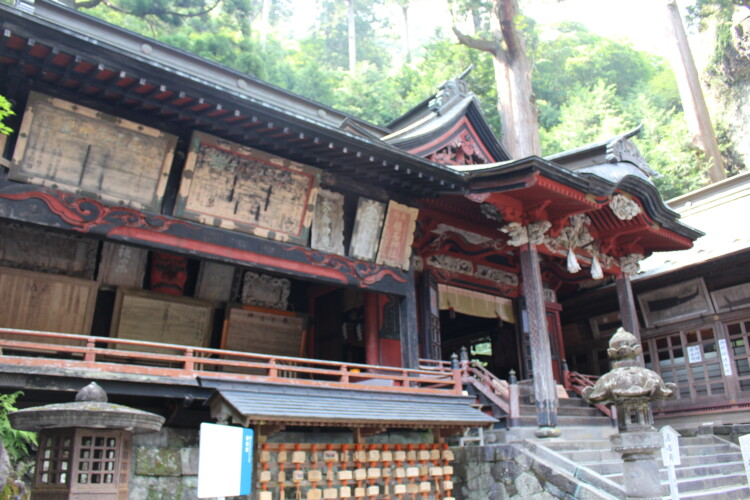 榛名神社