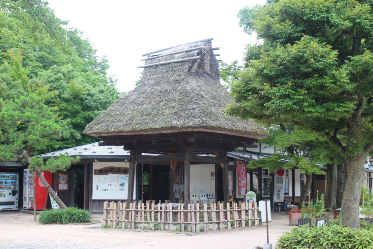 高岡城
