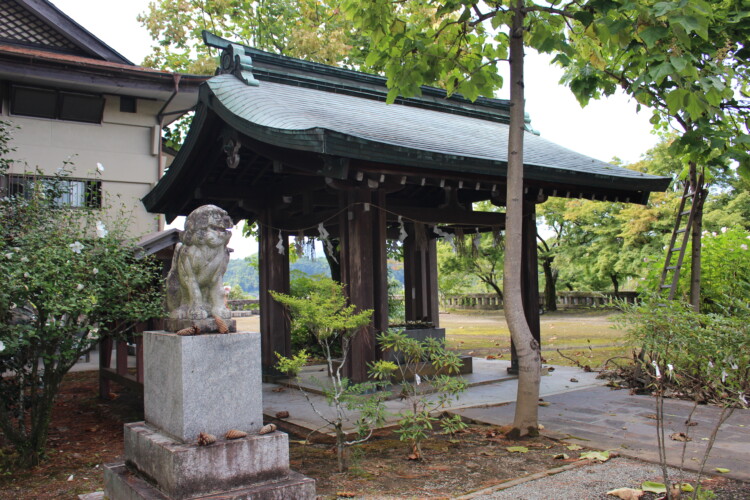 広瀬神社