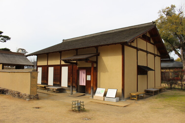 湯築城