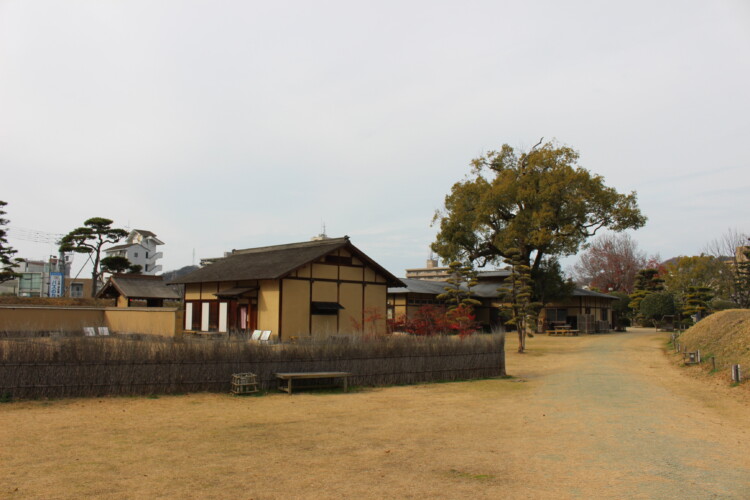 湯築城