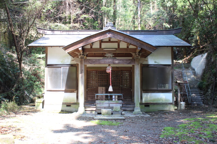 藤瀧不動尊