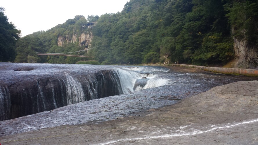 吹割の滝