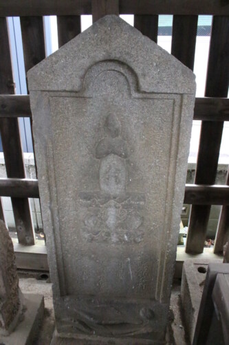 又六石仏群