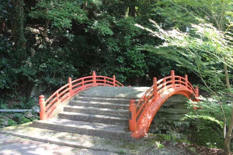 両子山