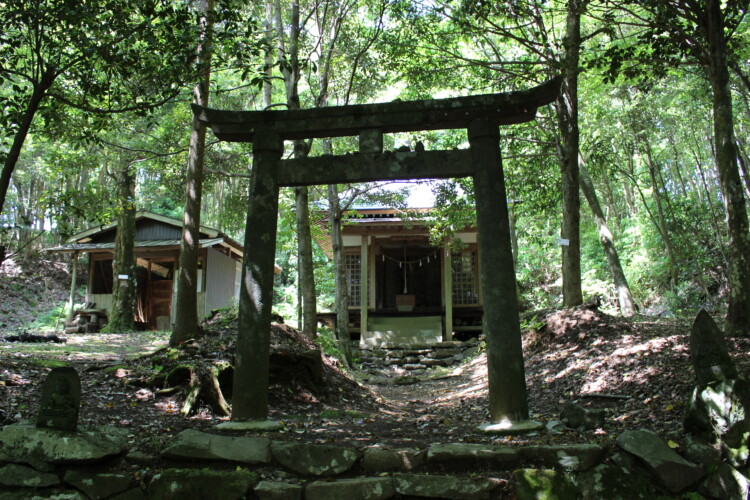 角牟礼城