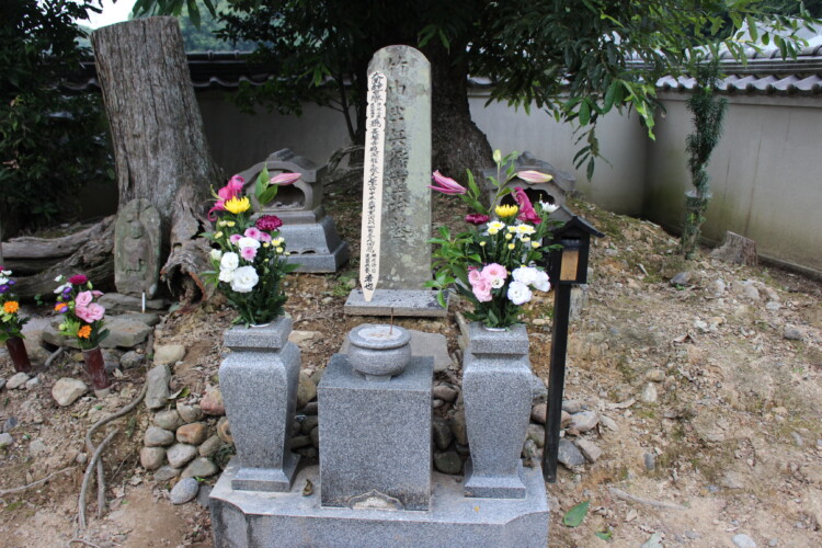 竹中半兵衛の墓